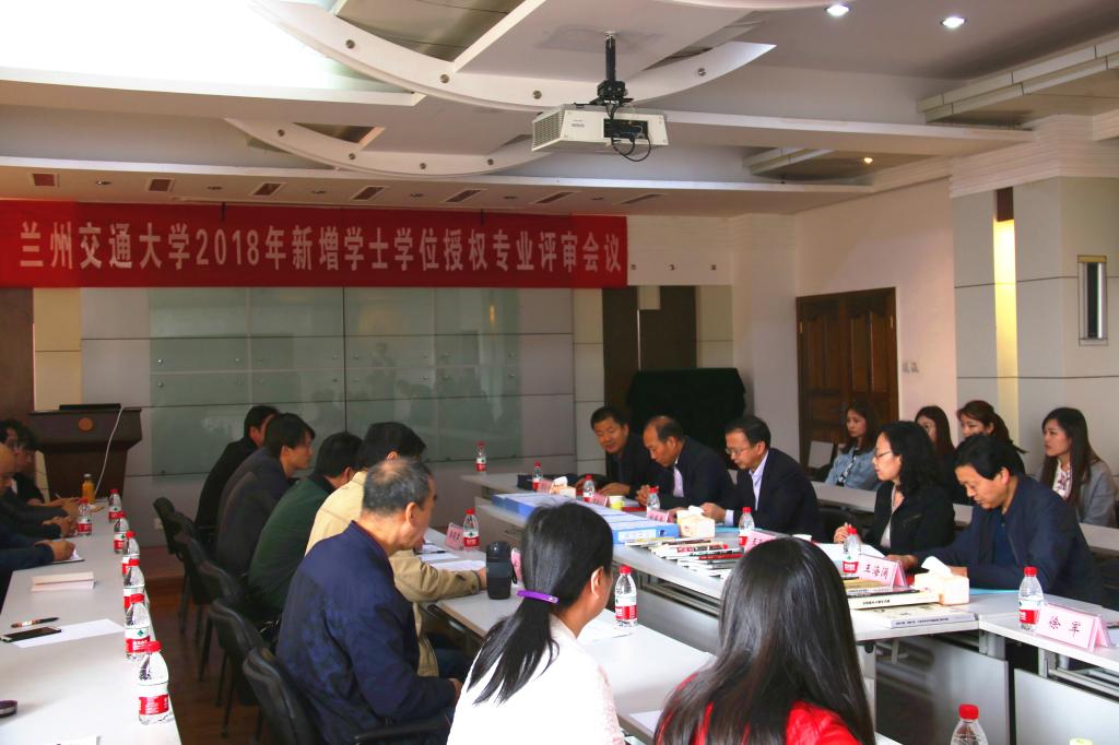 我校绘画专业通过新增学士学位授权评审