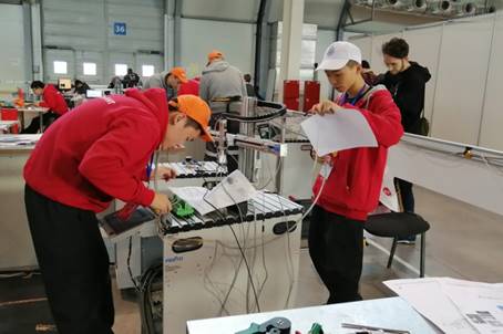 说明: http:/__local/9/BE/EC/1DF37BD1396840A057757DAEA11_08354A04_5C1F4.jpg
